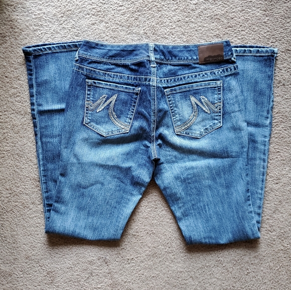 Maurices Slim Boot Cut Jeans - Picture 3 of 5
